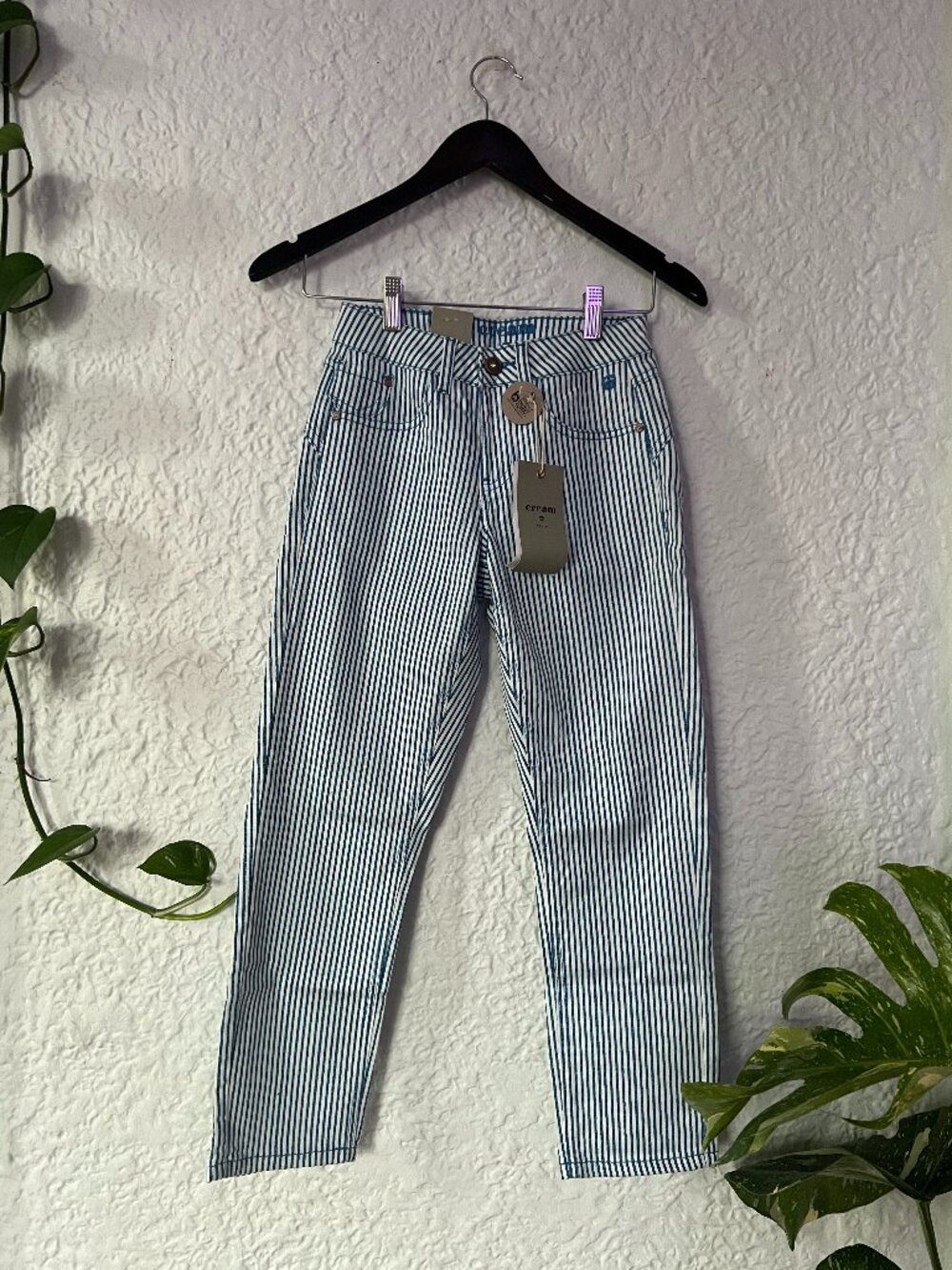Striped demin capris